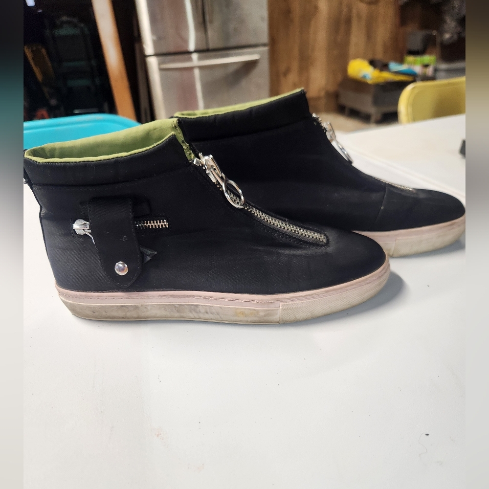 Zara woman high top sneaker slip on